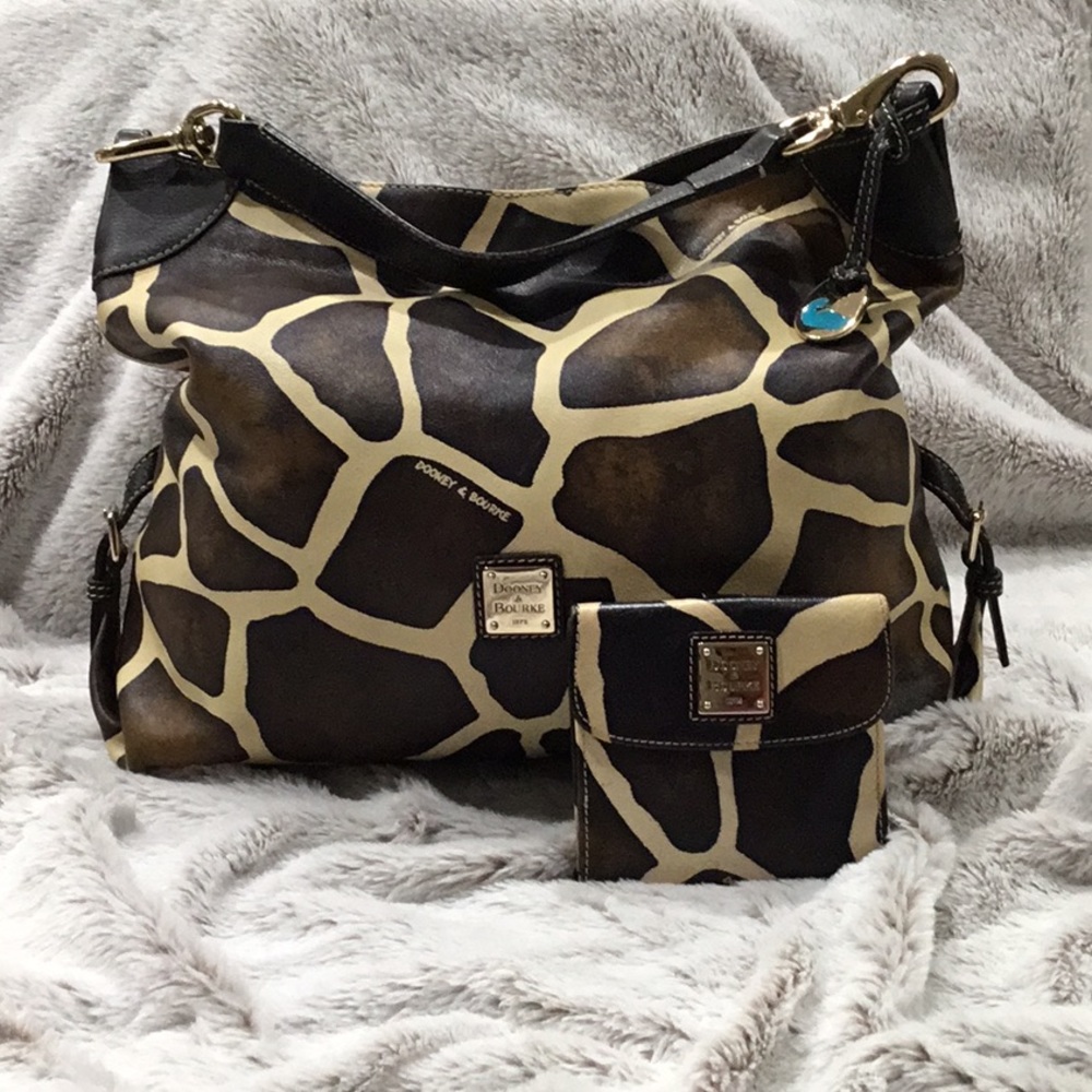 Dooney & Bourke Giraffe Tote bag & matching wallet